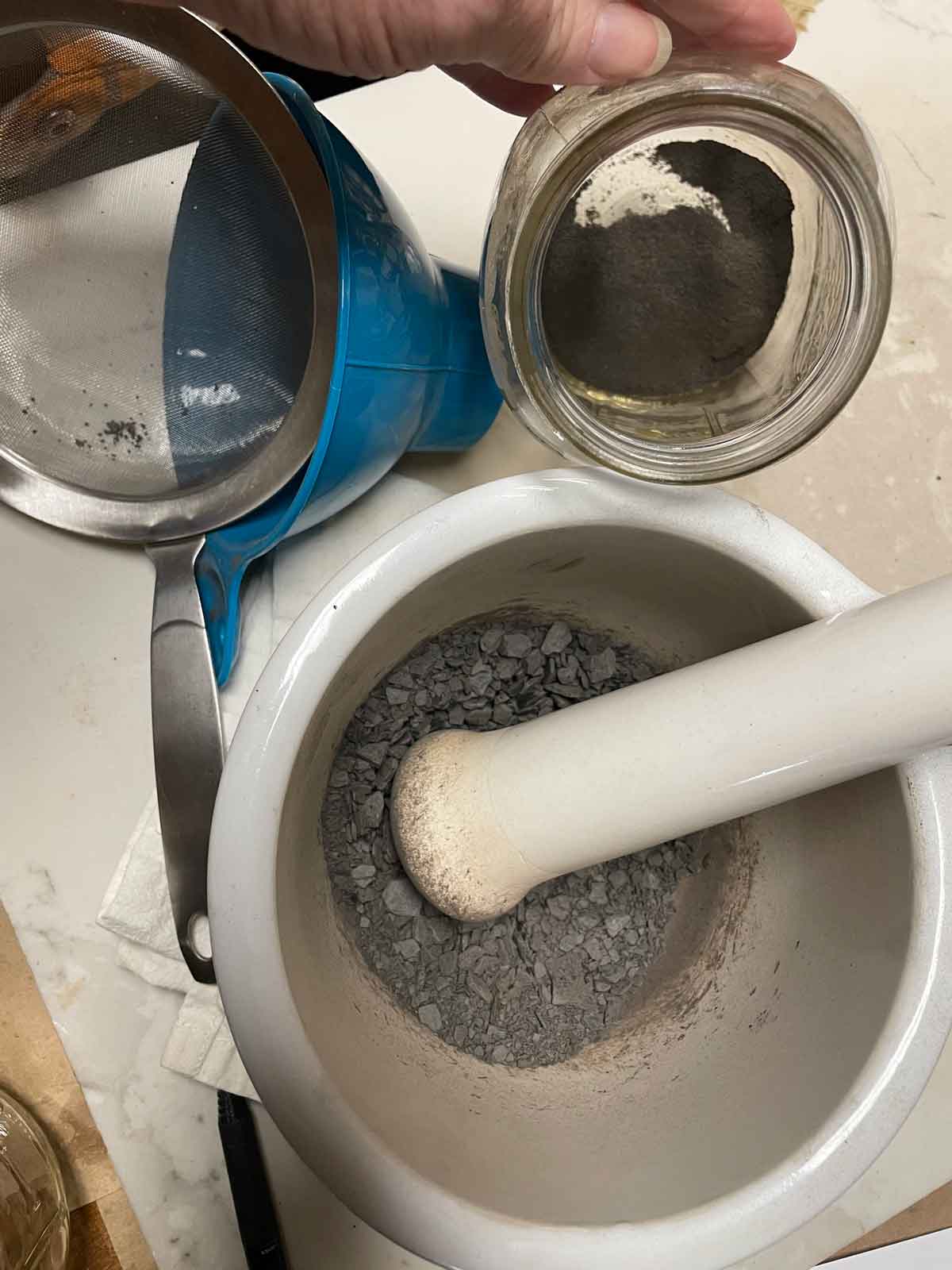 Making Paint - Image 4